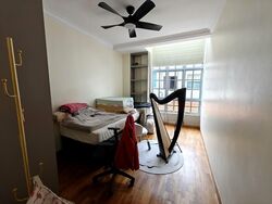 Eastwood Walk Gardens (D16), Terrace #565281791